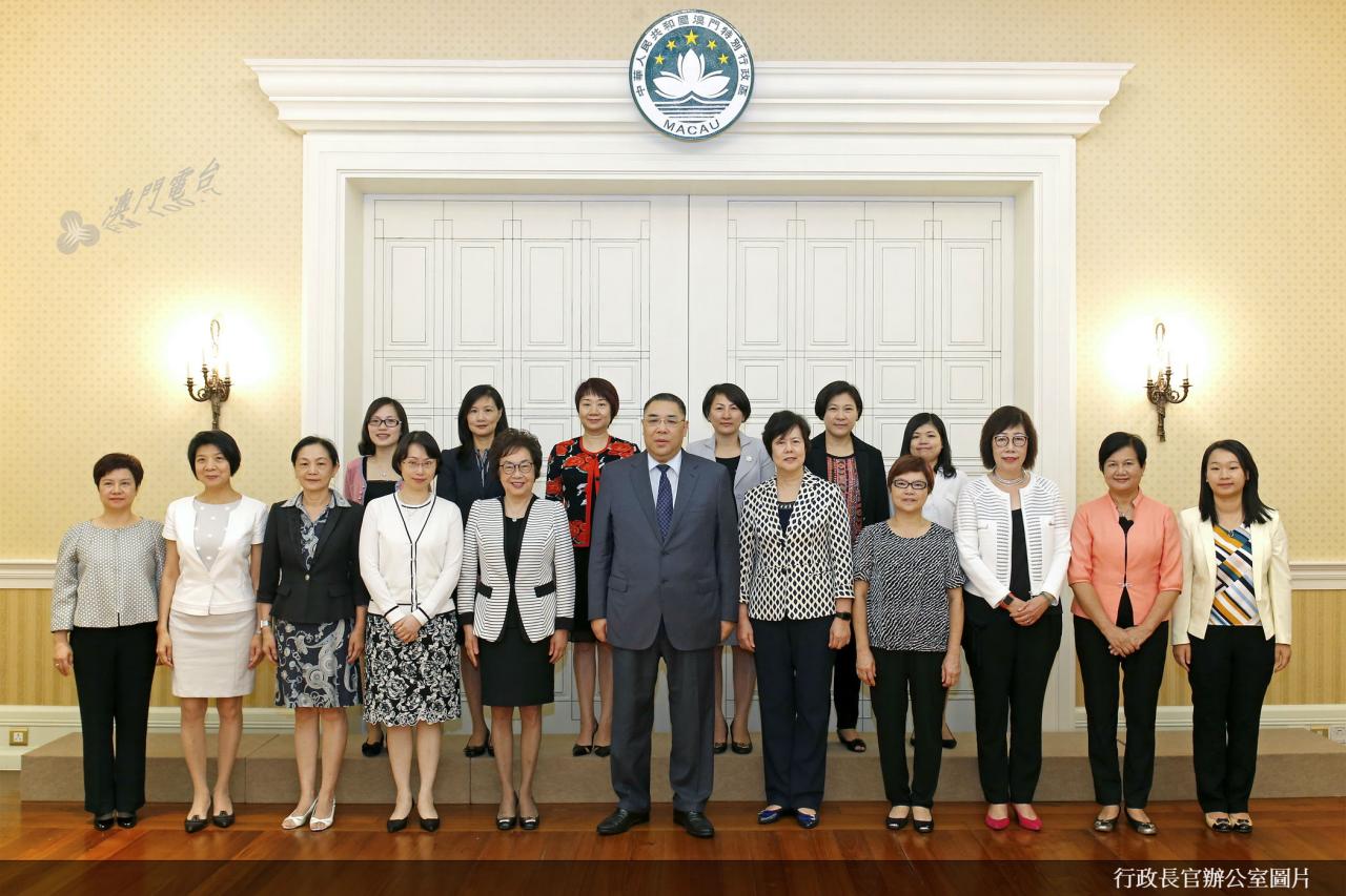 特首认同加深家长教育家校合作 | 澳广视新闻 |