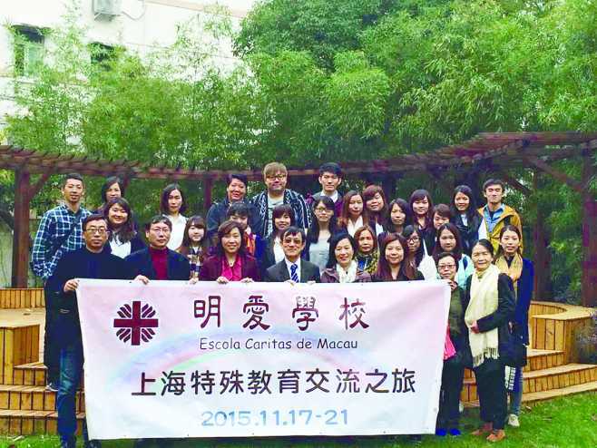 五天行程中,明爱学校分别参观上海的虹口区密云学校,闸北区的启慧