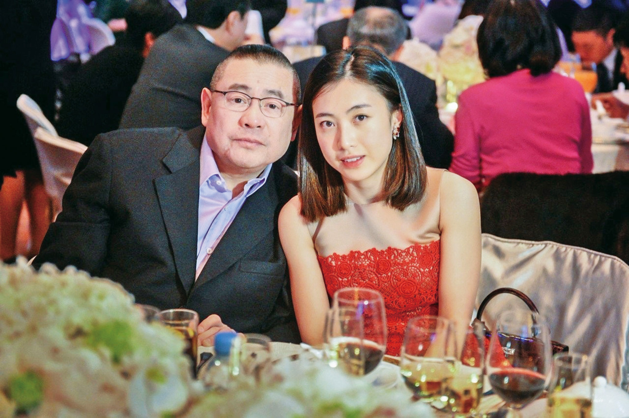 劉鑾雄入紙結婚甘比坐正做劉太 力報 今日時事 Cyberctm澳門no 1人氣社區 劉鑾雄入紙結婚甘比坐正做劉太 力報 今日時事 Cyberctm澳門no 1人氣社區